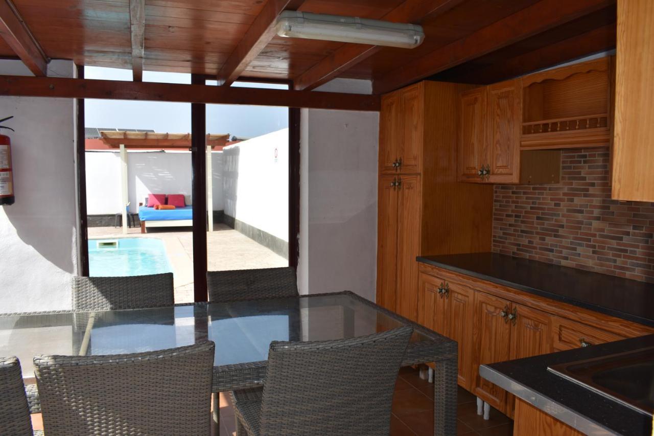 Villa Experience Heated Salty Water Pool カレタ・デ・フステ エクステリア 写真